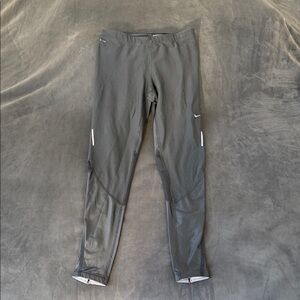 Nike Men's Dark Gray Joggers